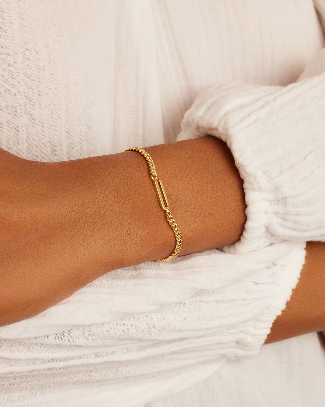 Wilder Alphabet Bracelet Alphabet Bracelet #U || option::18k Gold Plated, U