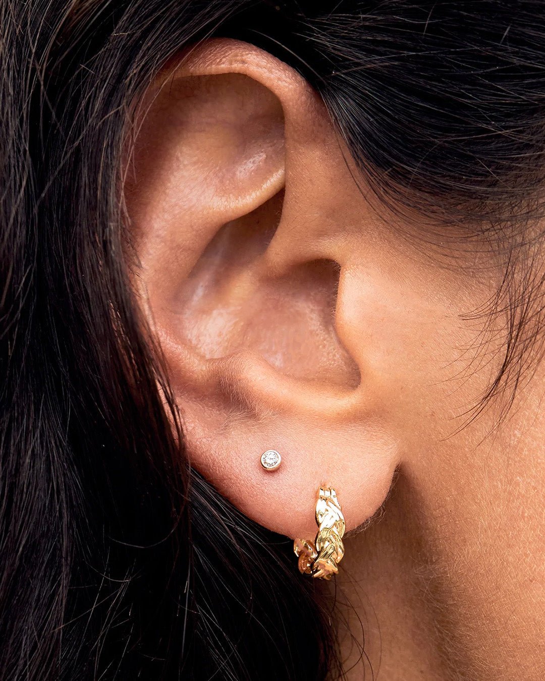 Classic Diamond Stud || option::14k Solid Gold